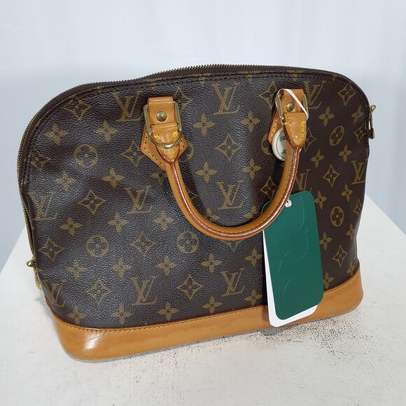 Louis Vuitton 'Alma PM' Handbag - Picture 2 of 16